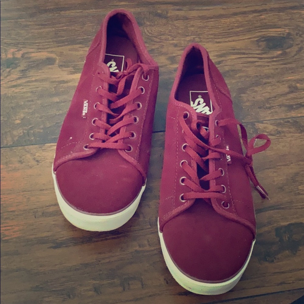 Women’s shoes